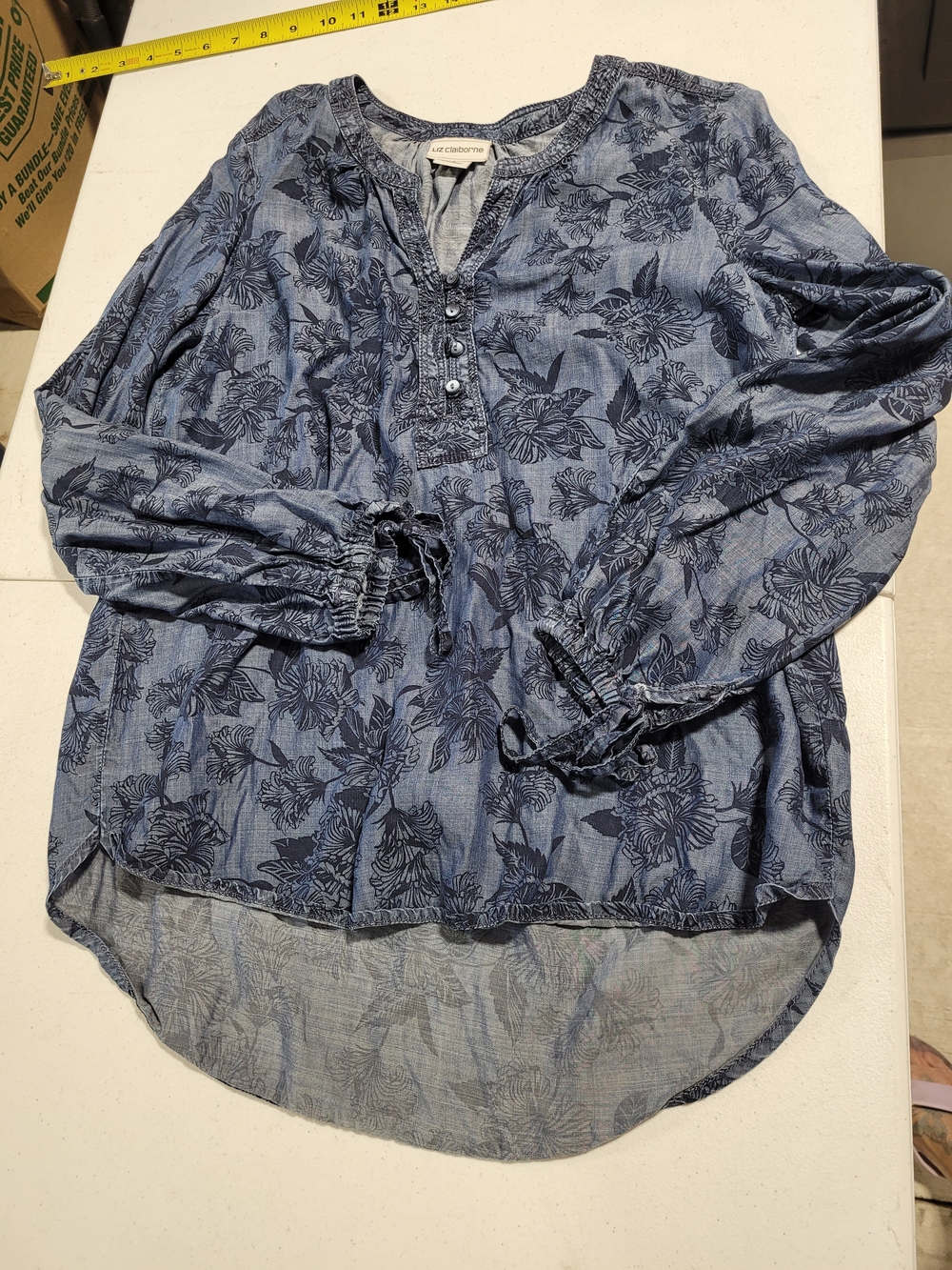 Liz Claiborne Blue Floral Button Henley - Picture 1 of 3